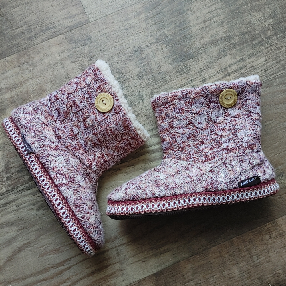 Muk Luks Maroon Sweater Ankle Boots Medium 7-8